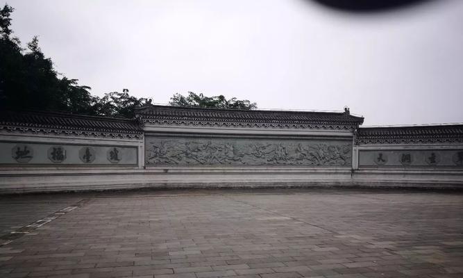 牡丹江问道书院的地理位置在哪里？如何到达？